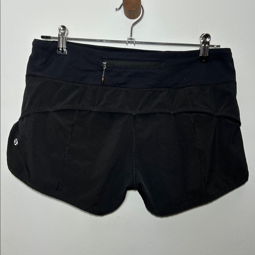 Lululemon Black Speed Up Lined Shorts 2.5" sz 6 - Picture 5 of 8